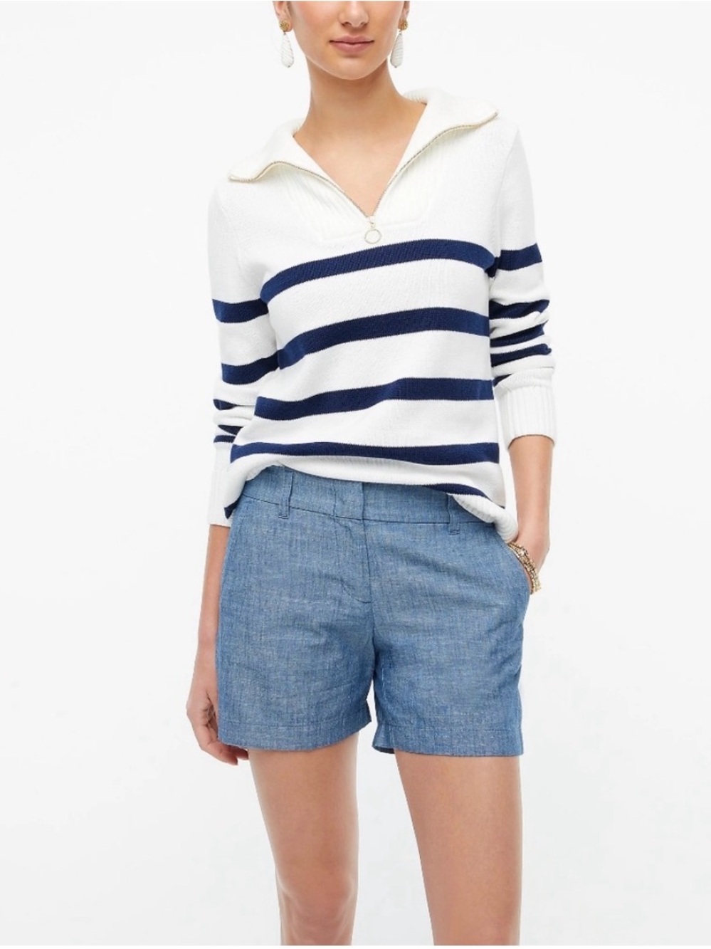 NWT J. Crew Women’s Blue Chambray Tailored 5" Classic shorts Med Echo Blue Wash